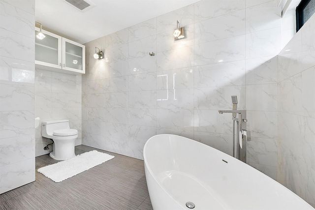 40 Portside Drive, Fort Lauderdale, FL 33316