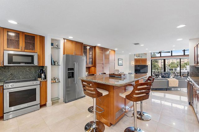 40 Portside Drive, Fort Lauderdale, FL 33316