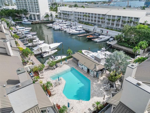 40 Portside Drive, Fort Lauderdale, FL 33316