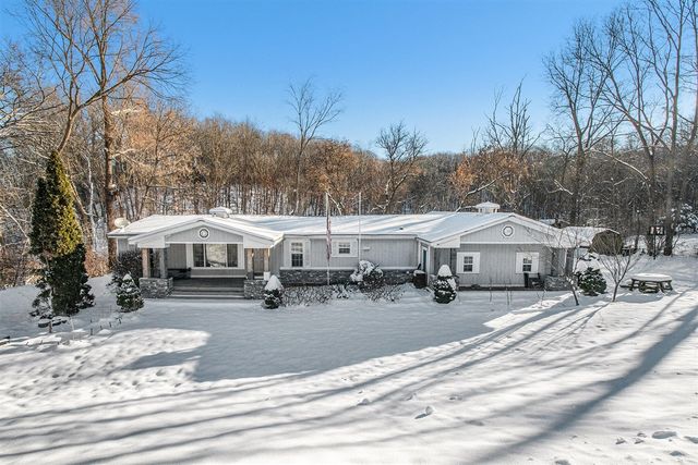 2348 Segwun Avenue, Lowell, MI 49331