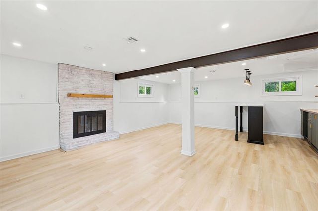 7306 Larsen Lane, Shawnee, KS 66203