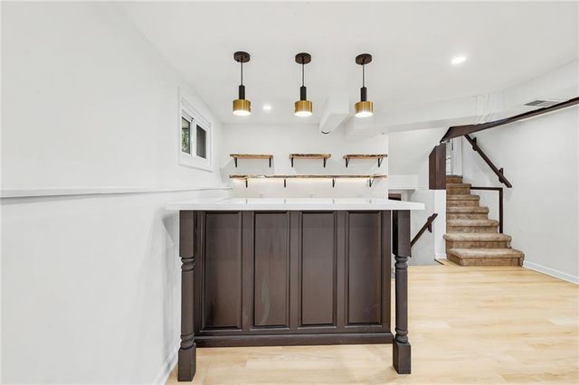 7306 Larsen Lane, Shawnee, KS 66203