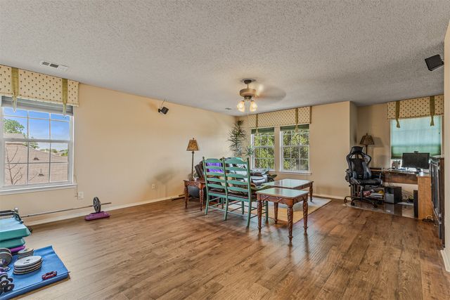 2177 Lone Pecan Drive, Mesquite, TX 75181