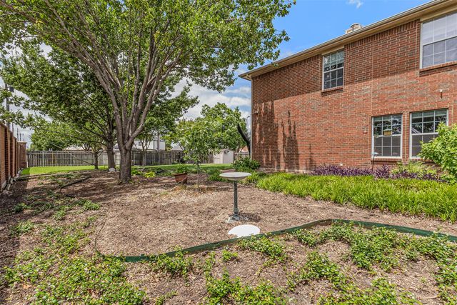 2177 Lone Pecan Drive, Mesquite, TX 75181