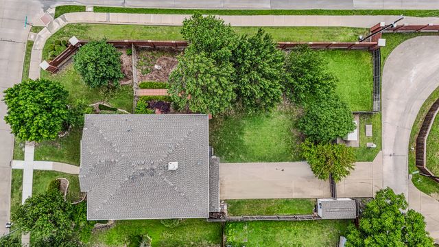 2177 Lone Pecan Drive, Mesquite, TX 75181