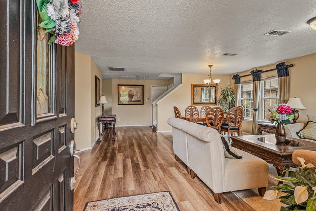 2177 Lone Pecan Drive, Mesquite, TX 75181