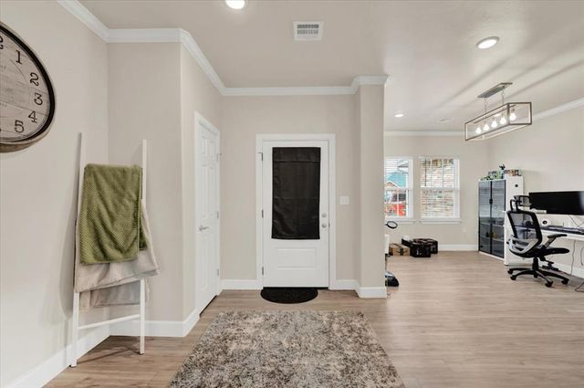 1523 W Diamond Way, Mustang, OK 73064