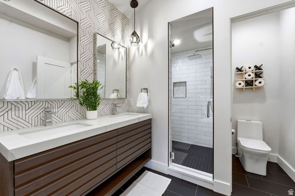 Image 21 of property listing at 2650 S LAKESIDE DR, Wanship, UT 84017