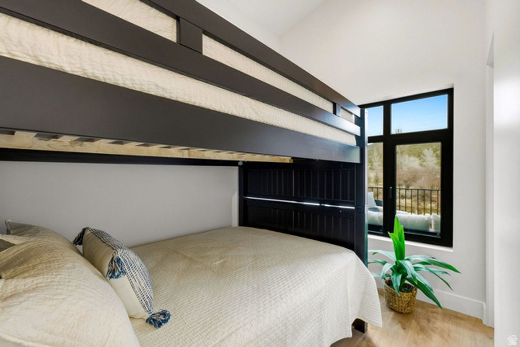 Image 25 of property listing at 2650 S LAKESIDE DR, Wanship, UT 84017