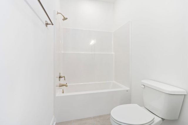 195 Laurel Branch Drive, Dothan, AL 36305