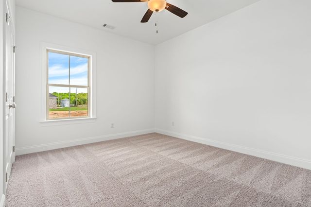 195 Laurel Branch Drive, Dothan, AL 36305