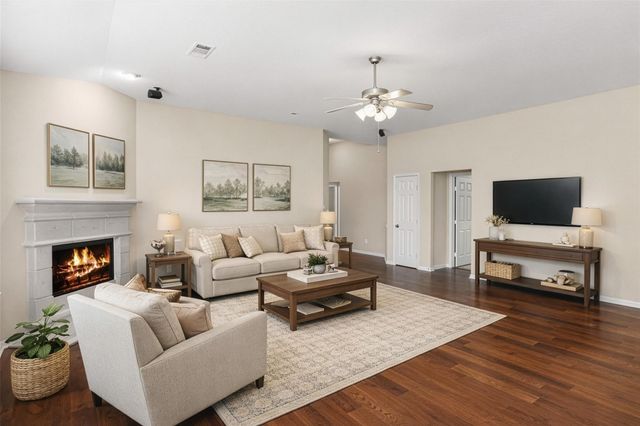 17110 Tupelo Garden Circle, Humble, TX 77346