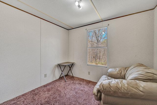 19660 FRANKLIN ST, Ferrum, VA 24088