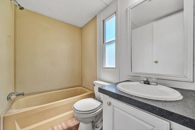 19660 FRANKLIN ST, Ferrum, VA 24088