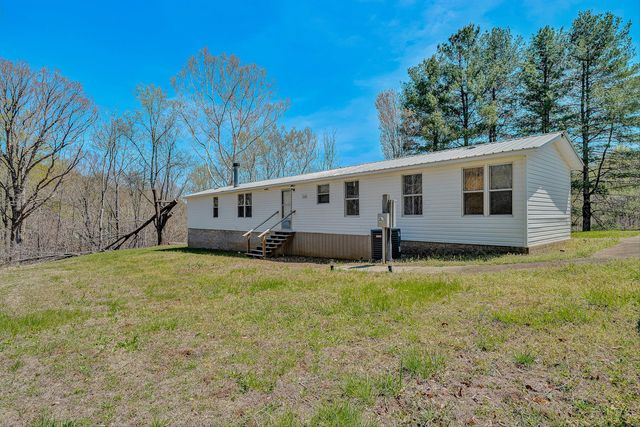 19660 FRANKLIN ST, Ferrum, VA 24088