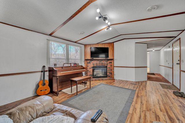 19660 FRANKLIN ST, Ferrum, VA 24088