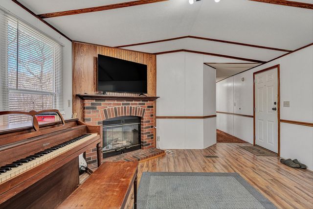 19660 FRANKLIN ST, Ferrum, VA 24088
