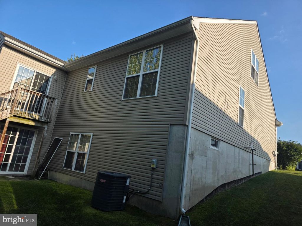 Image 39 of property listing at 98 GASKO RD, Mays Landing, NJ 08330