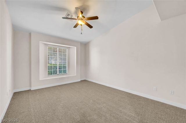 8828 Crystal Port Avenue, Las Vegas, NV 89147