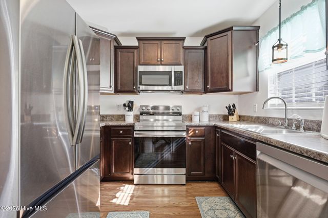 322 Tamarack Drive, Ayden, NC 28513