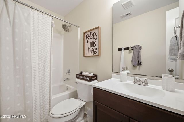 322 Tamarack Drive, Ayden, NC 28513