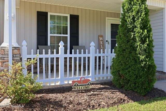322 Tamarack Drive, Ayden, NC 28513