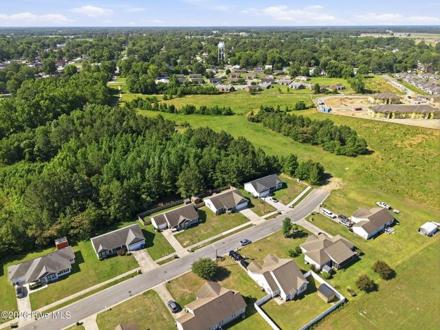 322 Tamarack Drive, Ayden, NC 28513