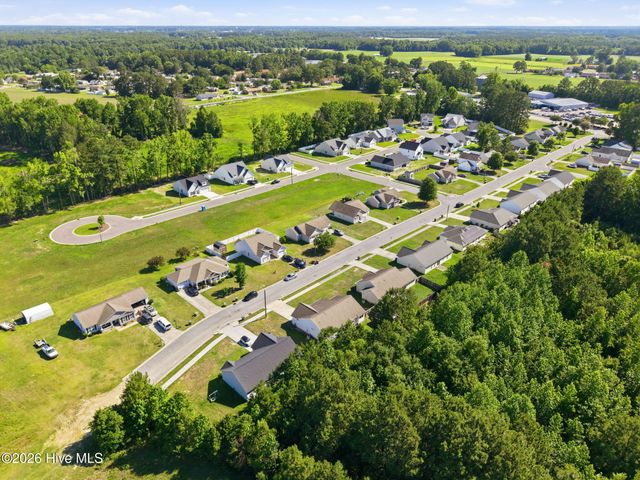 322 Tamarack Drive, Ayden, NC 28513