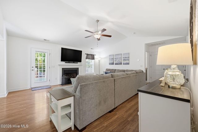 322 Tamarack Drive, Ayden, NC 28513