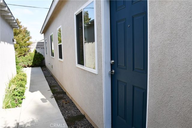 132 S Lime, Orange, CA 92868