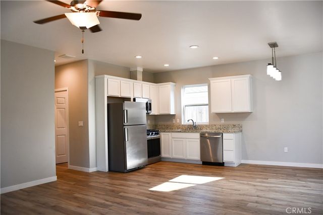 132 S Lime, Orange, CA 92868
