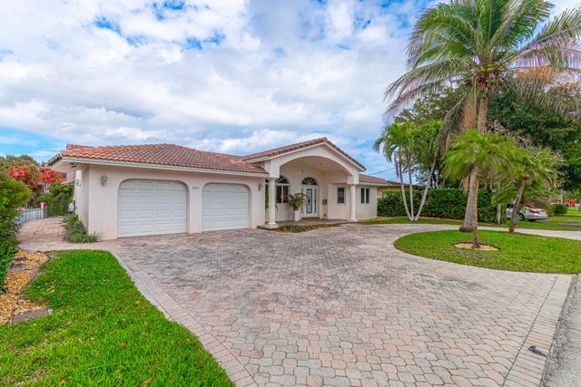 2281 SE 11th Street, Pompano Beach, FL 33062
