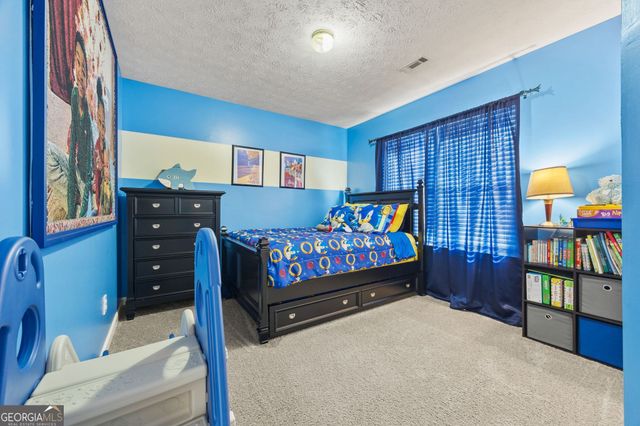 11600 Spring Lake Way, Fayetteville, GA 30215