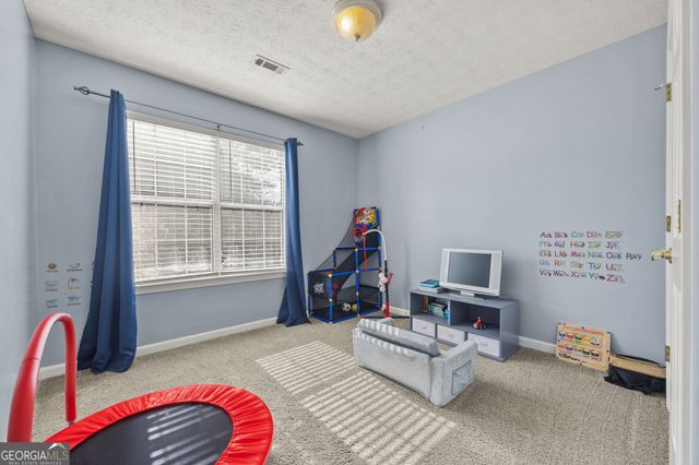 11600 Spring Lake Way, Fayetteville, GA 30215