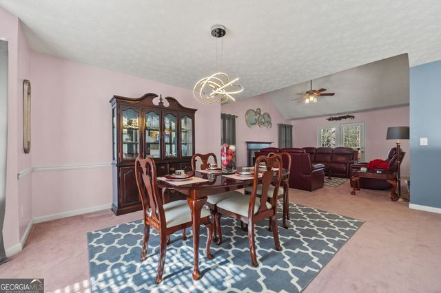 11600 Spring Lake Way, Fayetteville, GA 30215