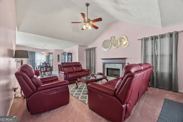 11600 Spring Lake Way, Fayetteville, GA 30215