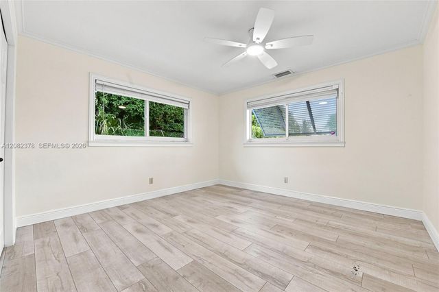4620 NE 5th Avenue, Oakland Park, FL 33334