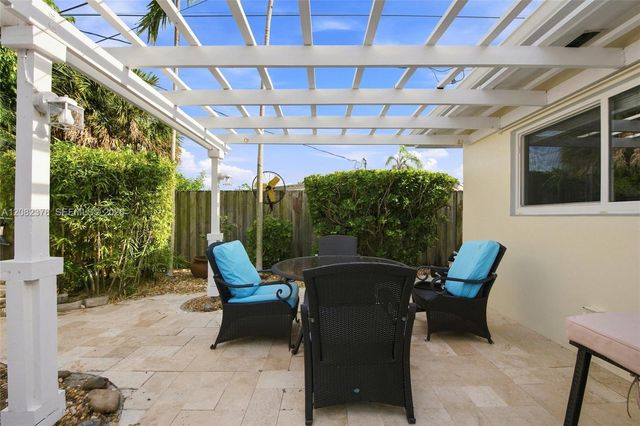 4620 NE 5th Avenue, Oakland Park, FL 33334