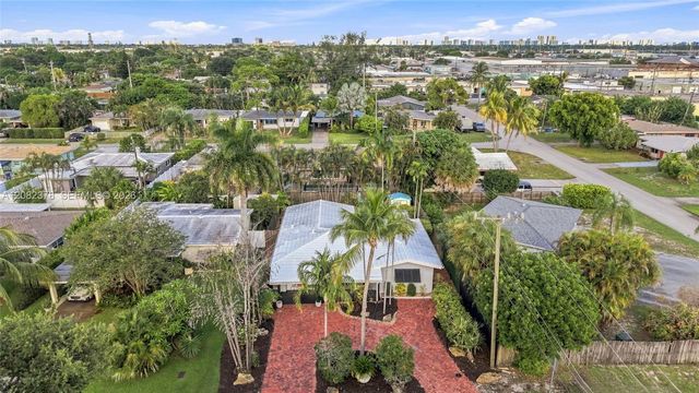 4620 NE 5th Avenue, Oakland Park, FL 33334