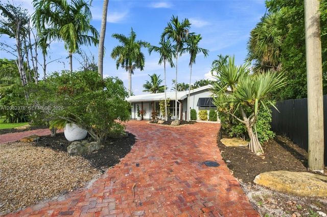 4620 NE 5th Avenue, Oakland Park, FL 33334
