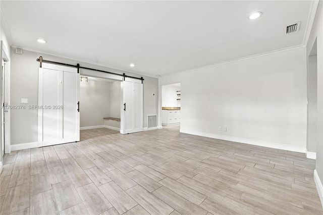 4620 NE 5th Avenue, Oakland Park, FL 33334