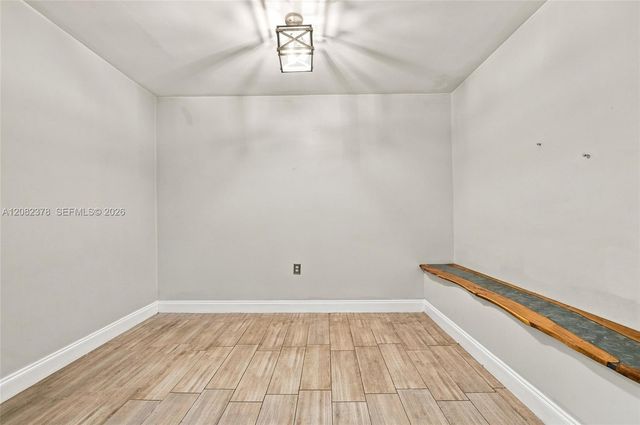 4620 NE 5th Avenue, Oakland Park, FL 33334