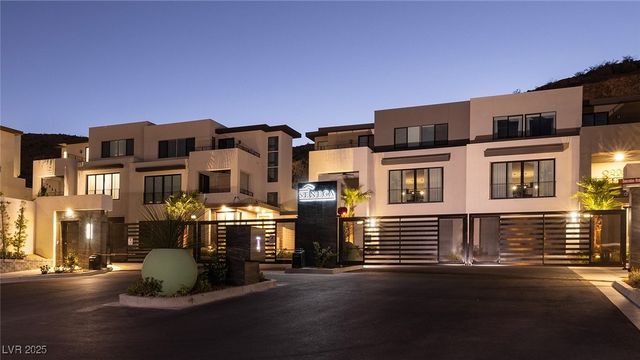 5178 Meraki Avenue, Las Vegas, NV 89141