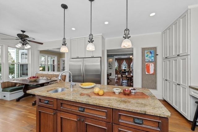 19 Chestnut Ter, Newton, MA 02459