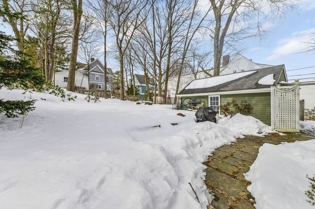 19 Chestnut Ter, Newton, MA 02459