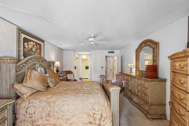 1430 GULF BOULEVARD 501, Clearwater Beach, FL 33767