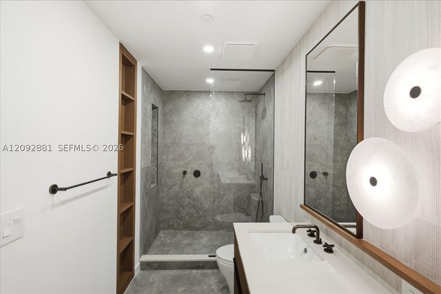 2200 Brickell Ave 301, Miami, FL 33129
