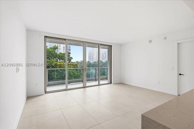 2200 Brickell Ave 301, Miami, FL 33129