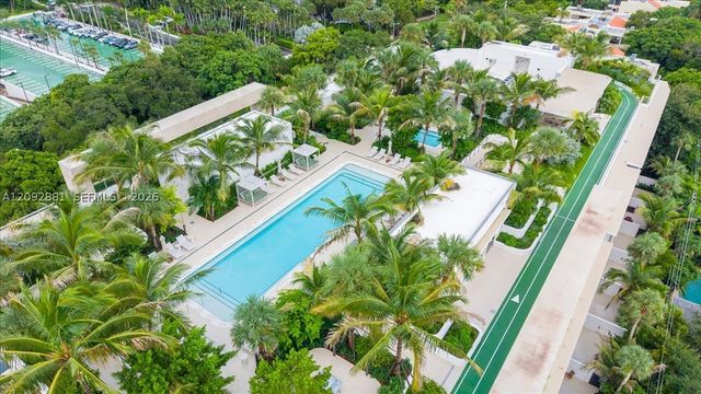 2200 Brickell Ave 301, Miami, FL 33129