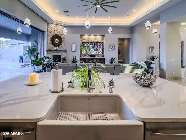 8827 S SANTA ELIZABETH Drive, Goodyear, AZ 85338
